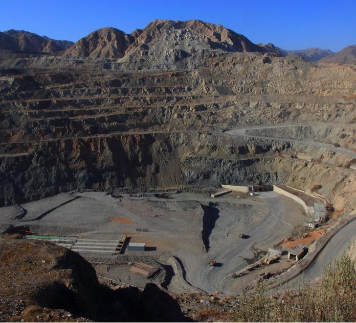 尾矿库溃坝的原因以及尾矿库溃坝解决方案