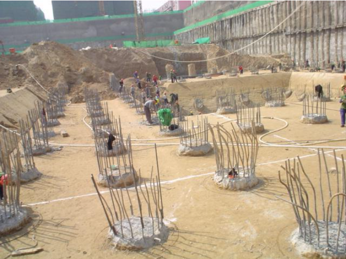 关于灌注成孔桩桩基工程的施工质量控制要点